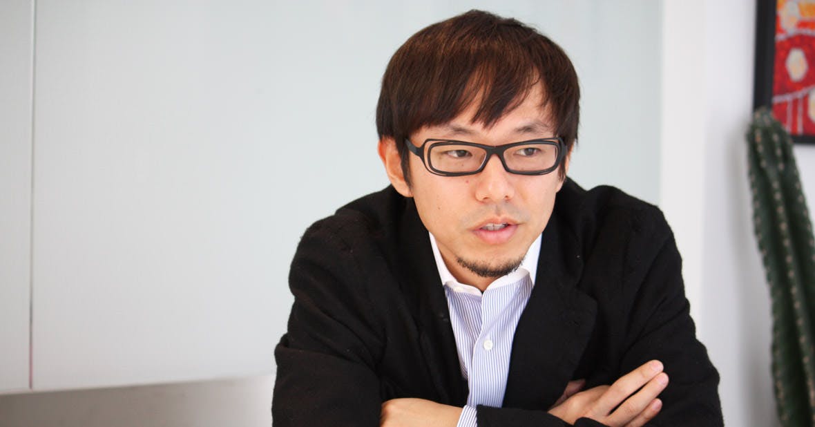 インタビューの様子写真