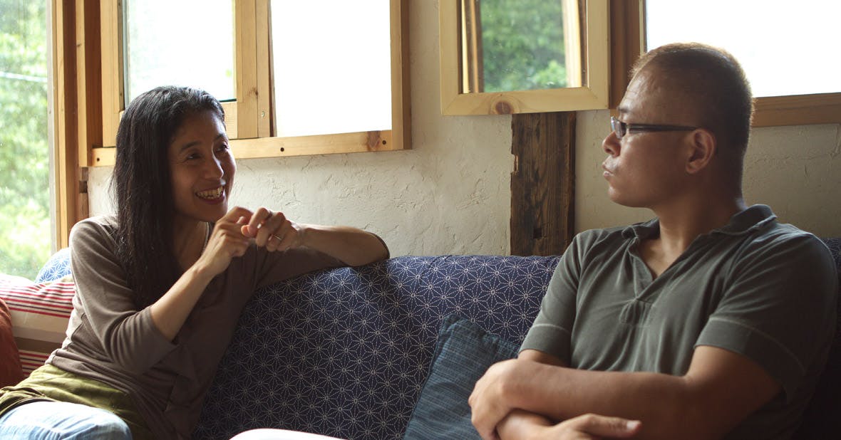 インタビューの様子写真